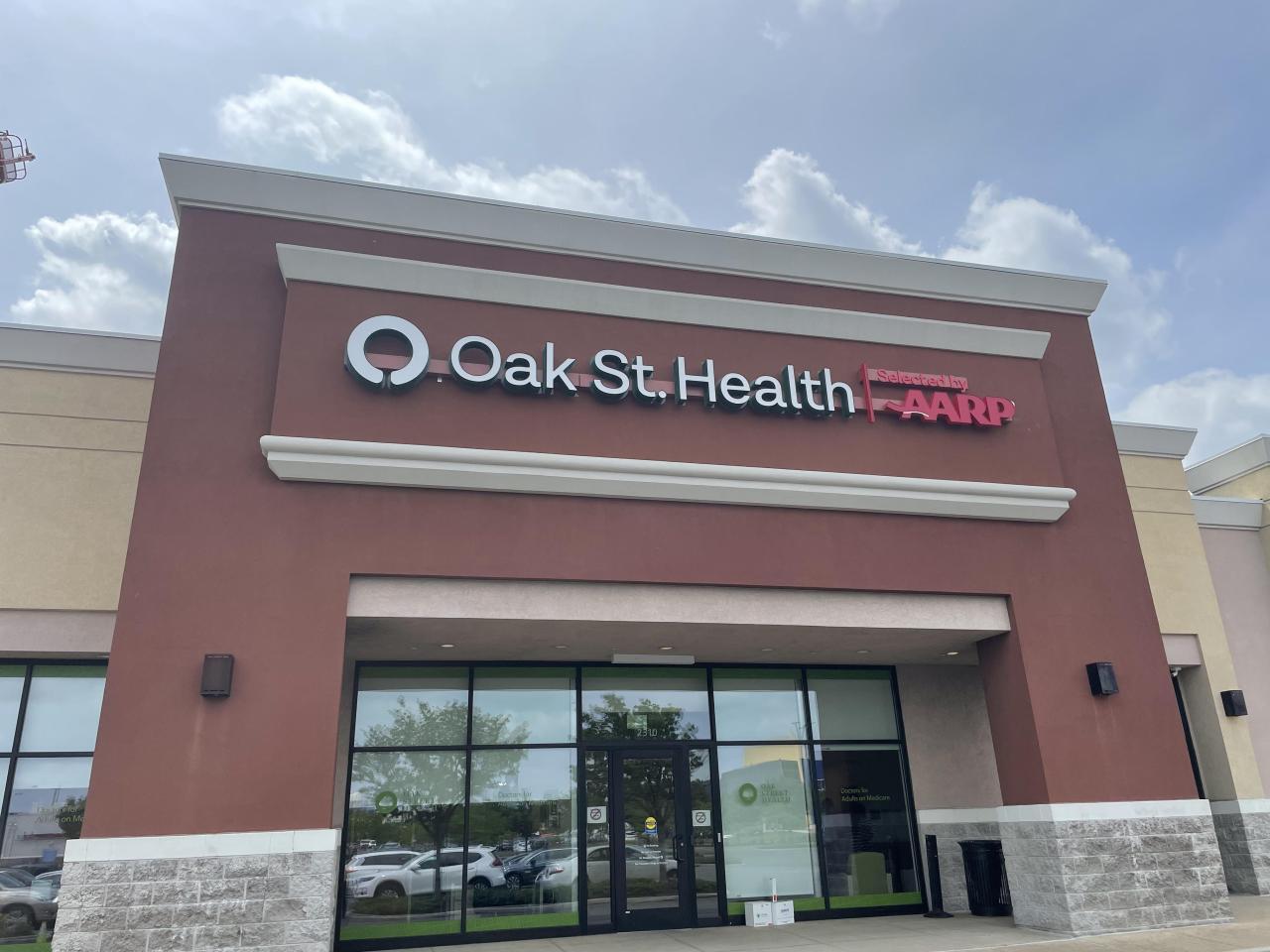 Cvs oak street health acquisition primary care