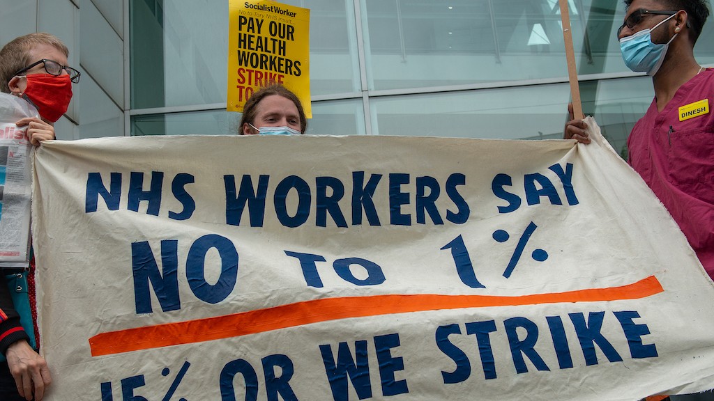 HCA healthcare workers union contracts expiring negotiations