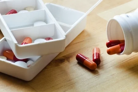 Iatrogénie médicamenteuse : analyse et impact sur la sécurité sanitaire