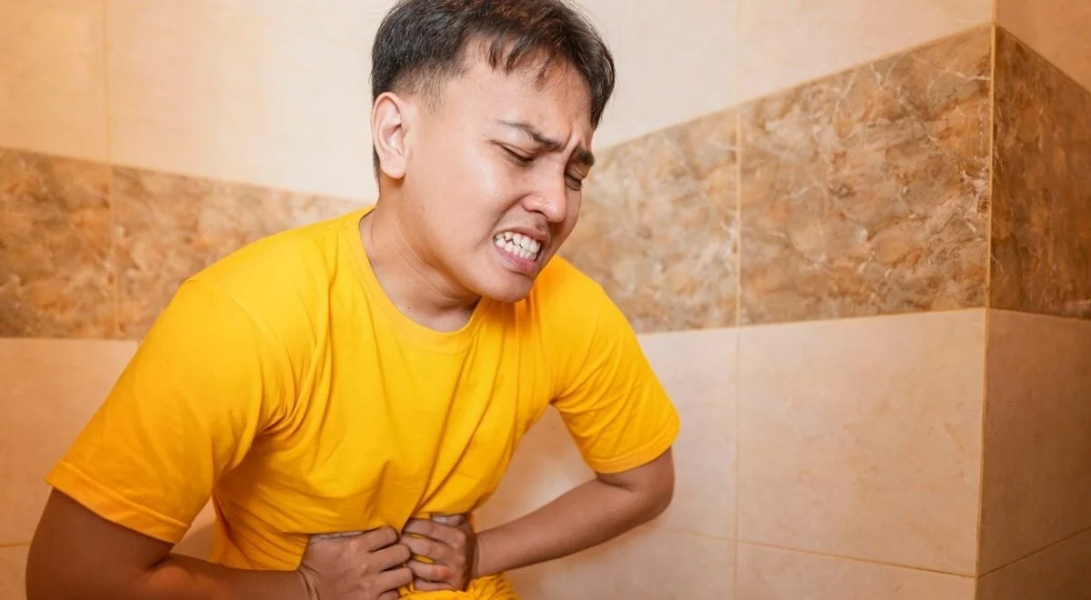 Understanding and Managing Intestinal Discomfort: Exploring the Causes of Burning Sensations and Pain During Gas Evacuation