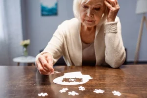 When Your Words Slow Down: What Linguistic Analysis Reveals About Cognitive Health and Early Dementia Detection